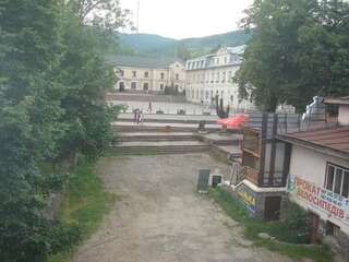 Отель Prut Яремче Стандартный семейный номер-5